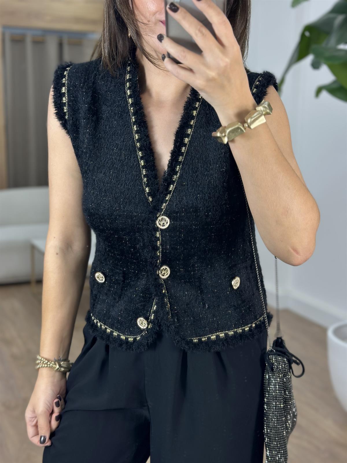 Süs Cepli Gold İşlemeli Angora Yelek - Siyah