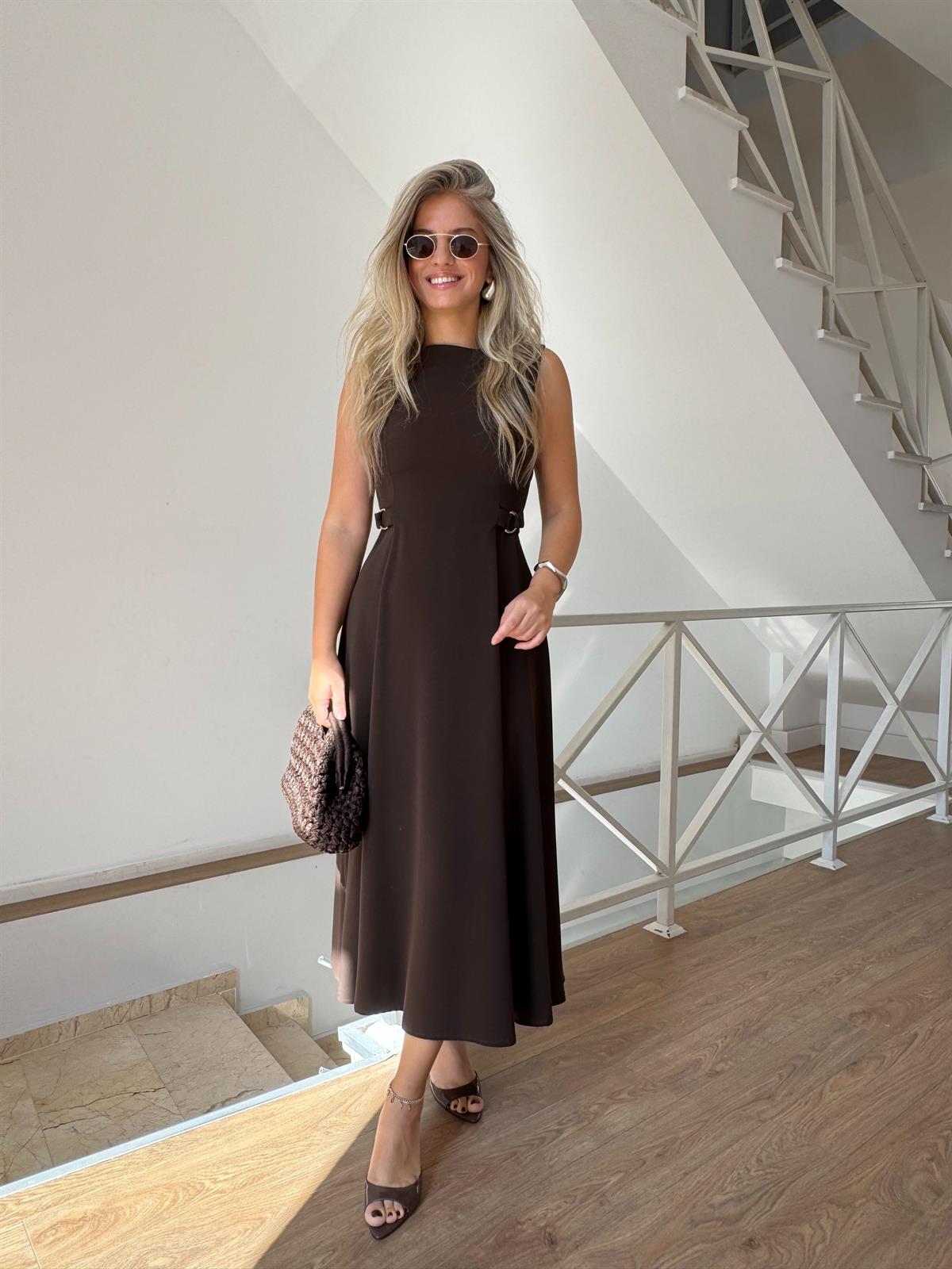 Süs Kemer Detaylı Midi Boy Elbise - Kahverengi