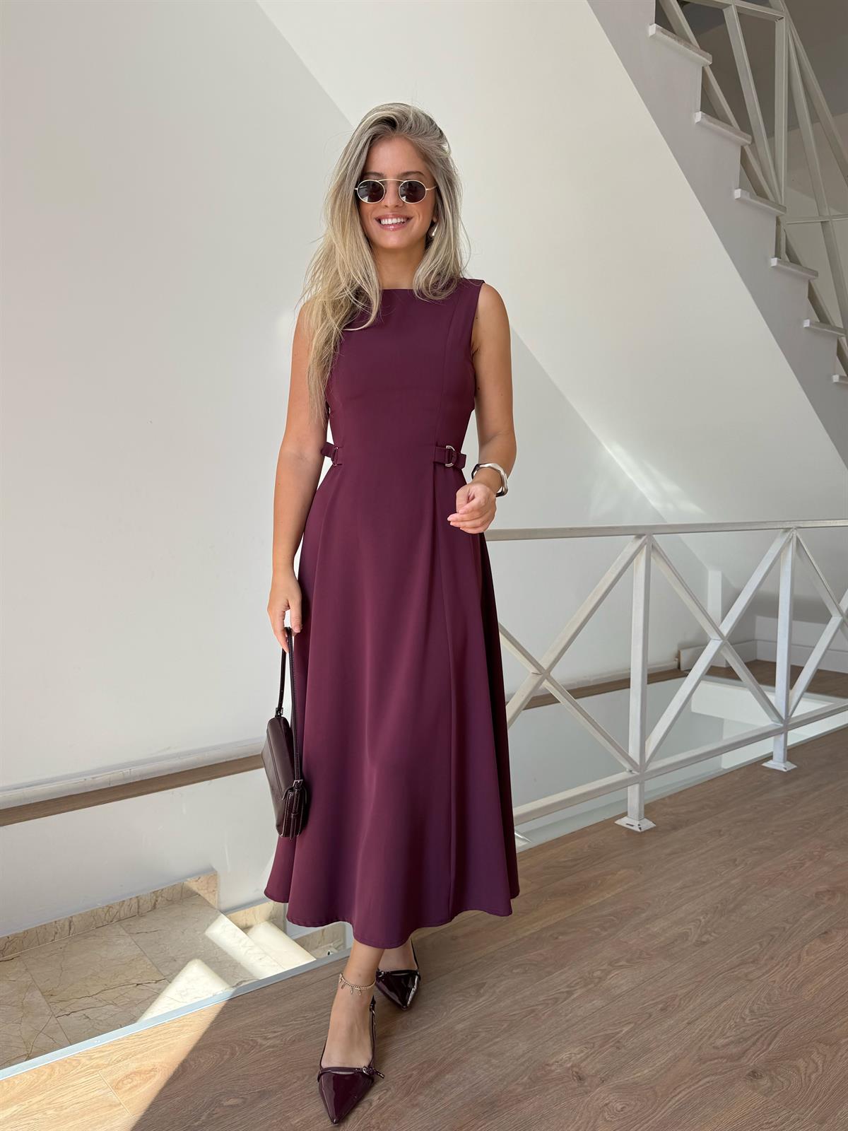 Süs Kemer Detaylı Midi Boy Elbise - Mürdüm