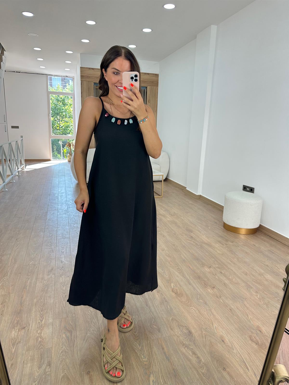 Taş Detaylı Askılı Keten Elbise-Siyah