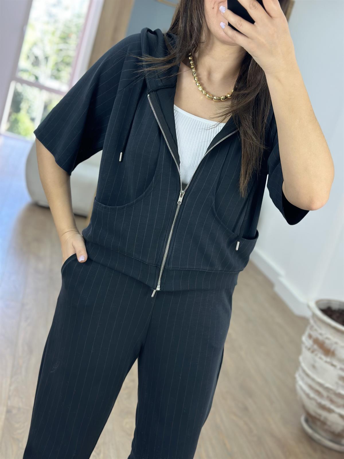 Tasarım Cepli Çizgili Modal Takım