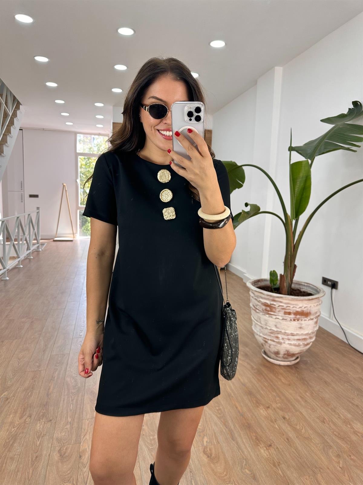 Tasarım Düğme Detaylı Elbise-Siyah