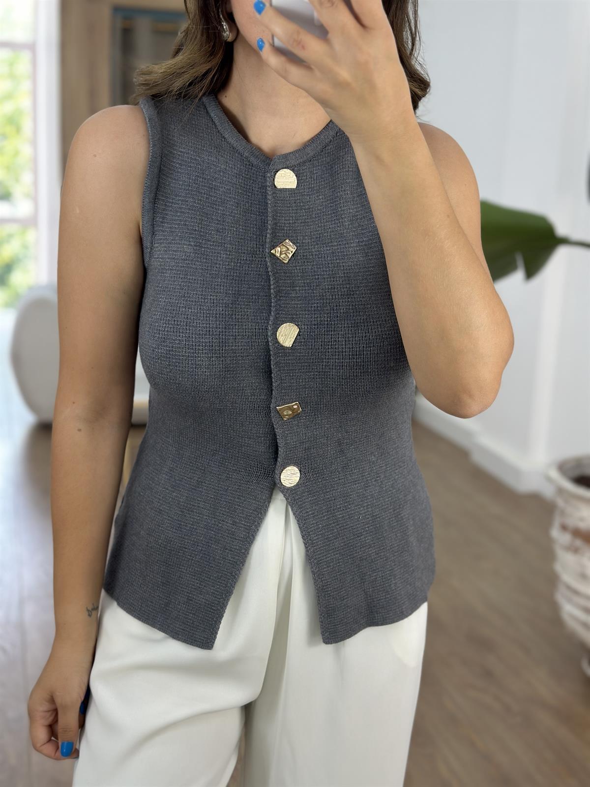 Tasarım Düğmeli Triko Yelek - Gri