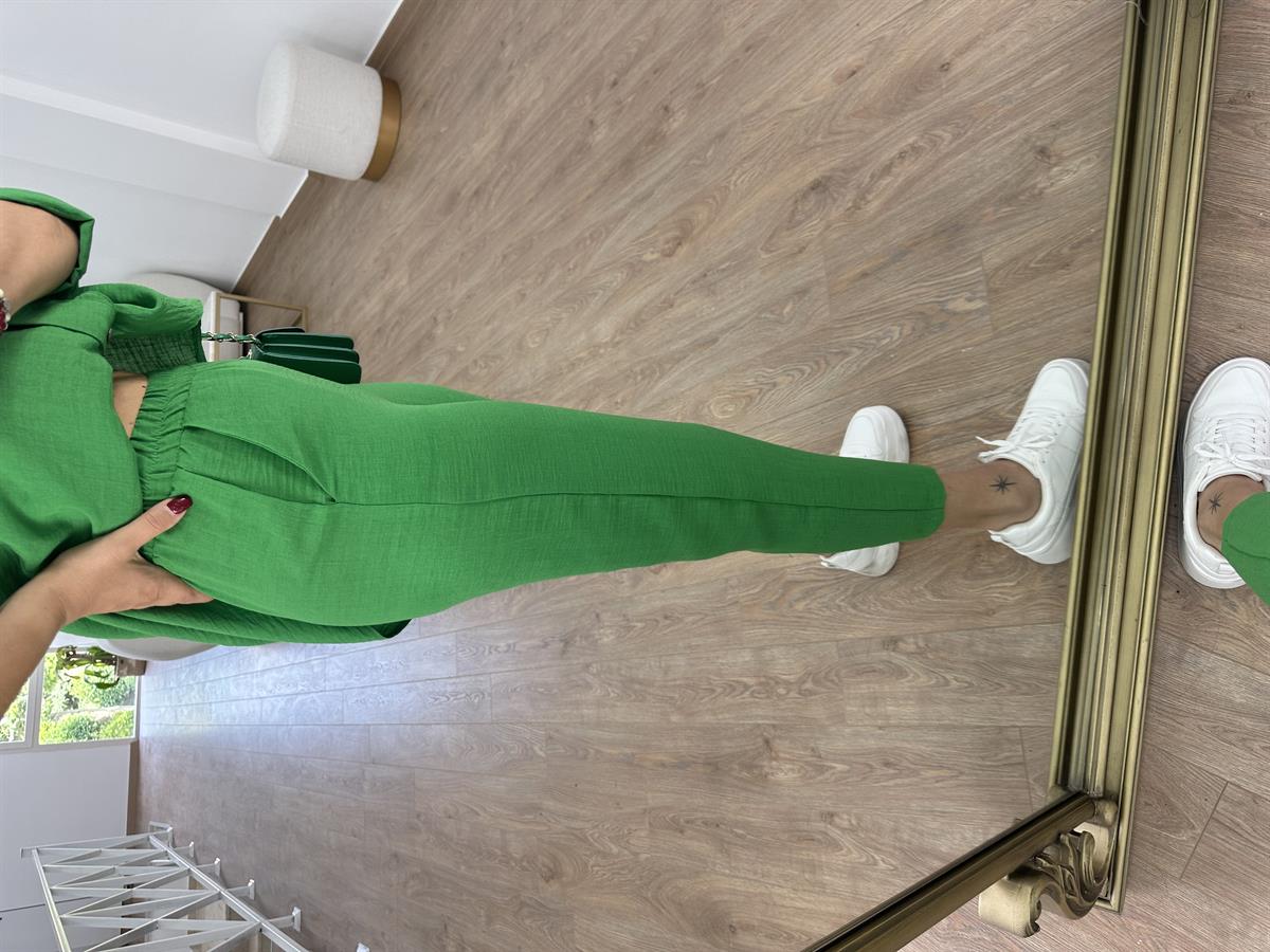 Tasarım Gömlekli Keten Takım-Yeşil