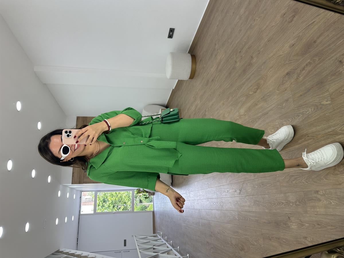 Tasarım Gömlekli Keten Takım-Yeşil