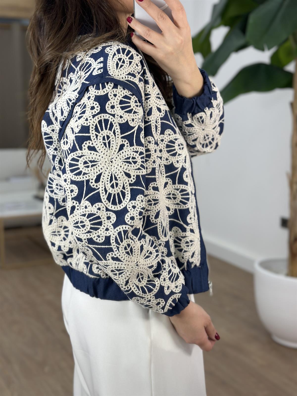 Tasarım Nakışlı Bomber Ceket