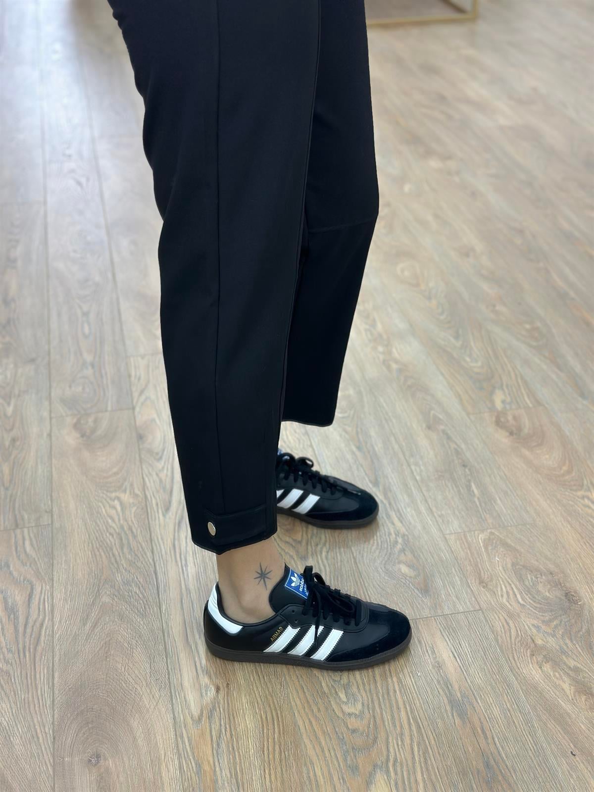 Tasarım Paça Beli Lastikli Likralı Pantolon-Siyah