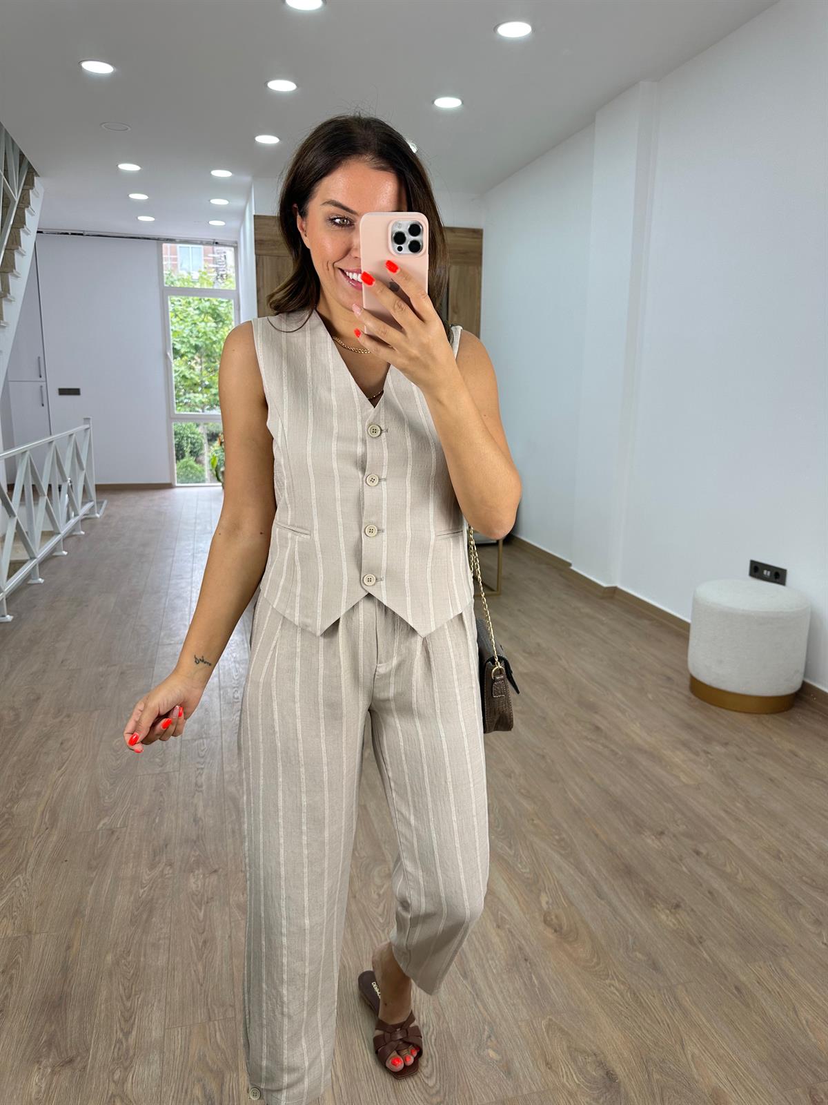 Tasarım Paça Yelekli Takım-Taş