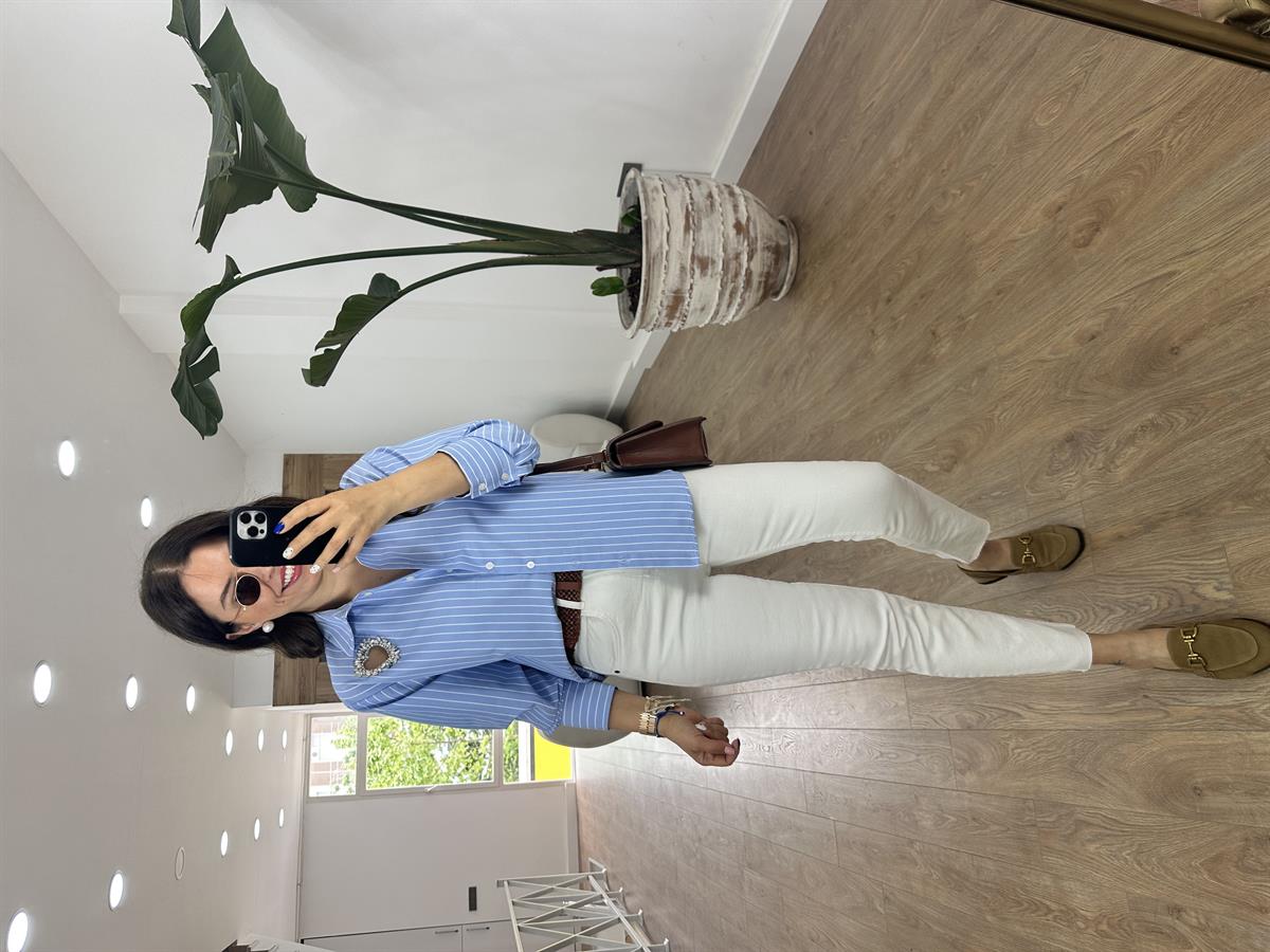 Taşlı Kalp Detaylı Çizgili Gömlek