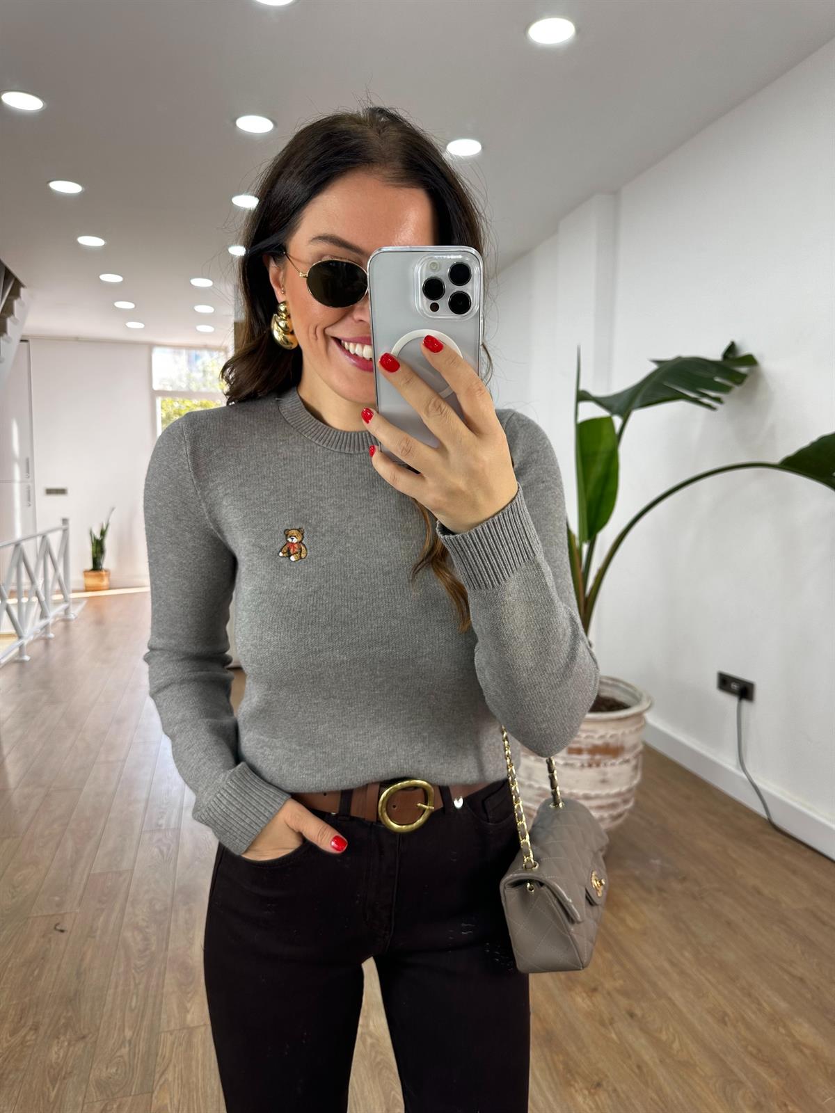 Teddy Nakışlı Triko Kazak - Gri