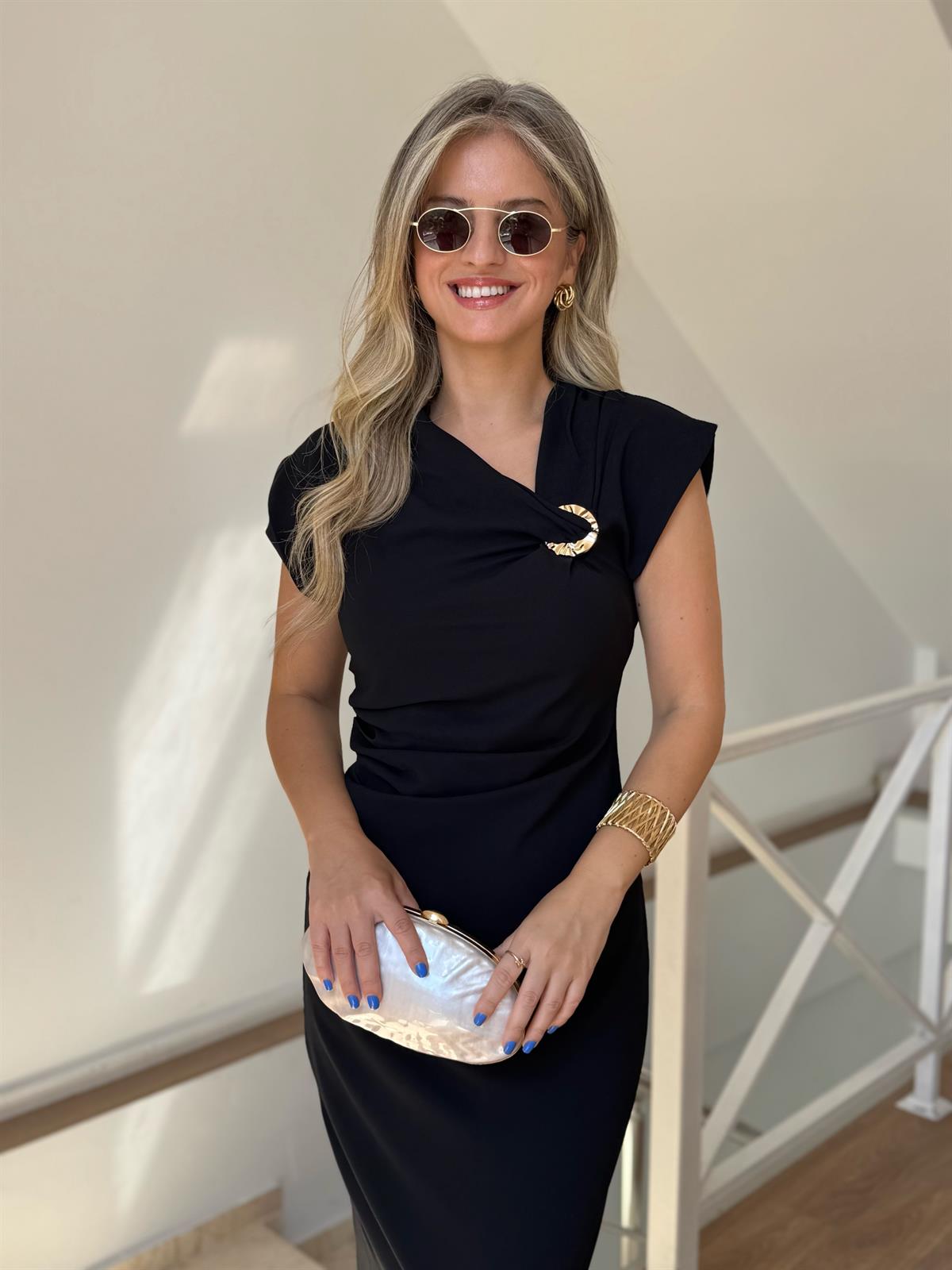 Toka Detaylı Drapeli Midi Elbise - Siyah