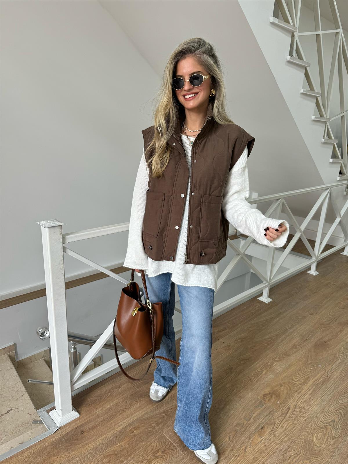 Torba Cepli Kapitone Yelek - Kahverengi