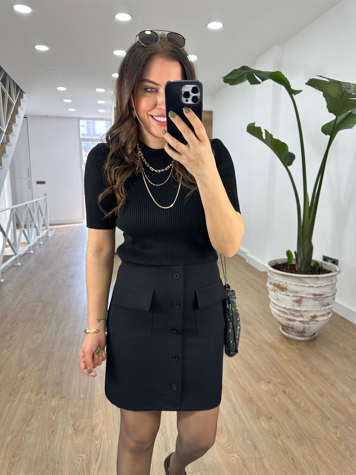 Triko Garnili Düğmeli Elbise