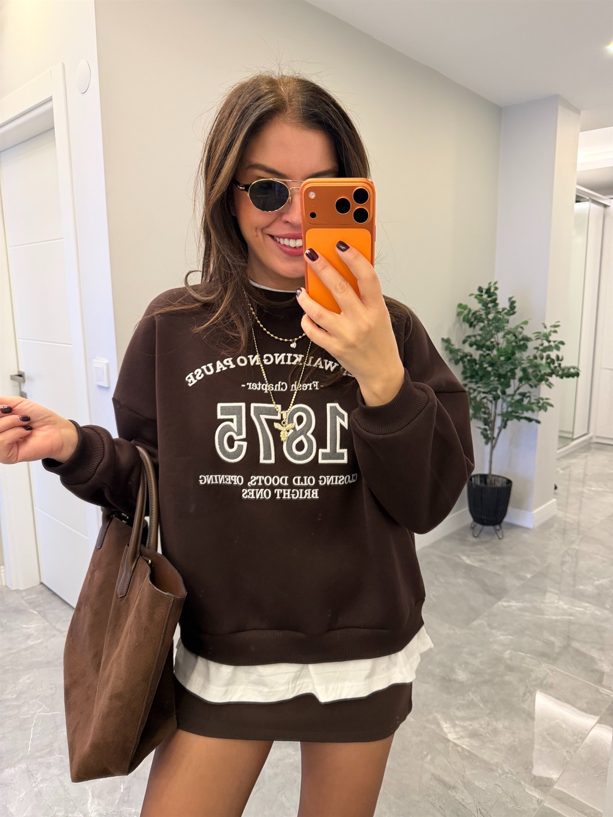 Tshirt Detaylı Nakışlı Sweatshirt 