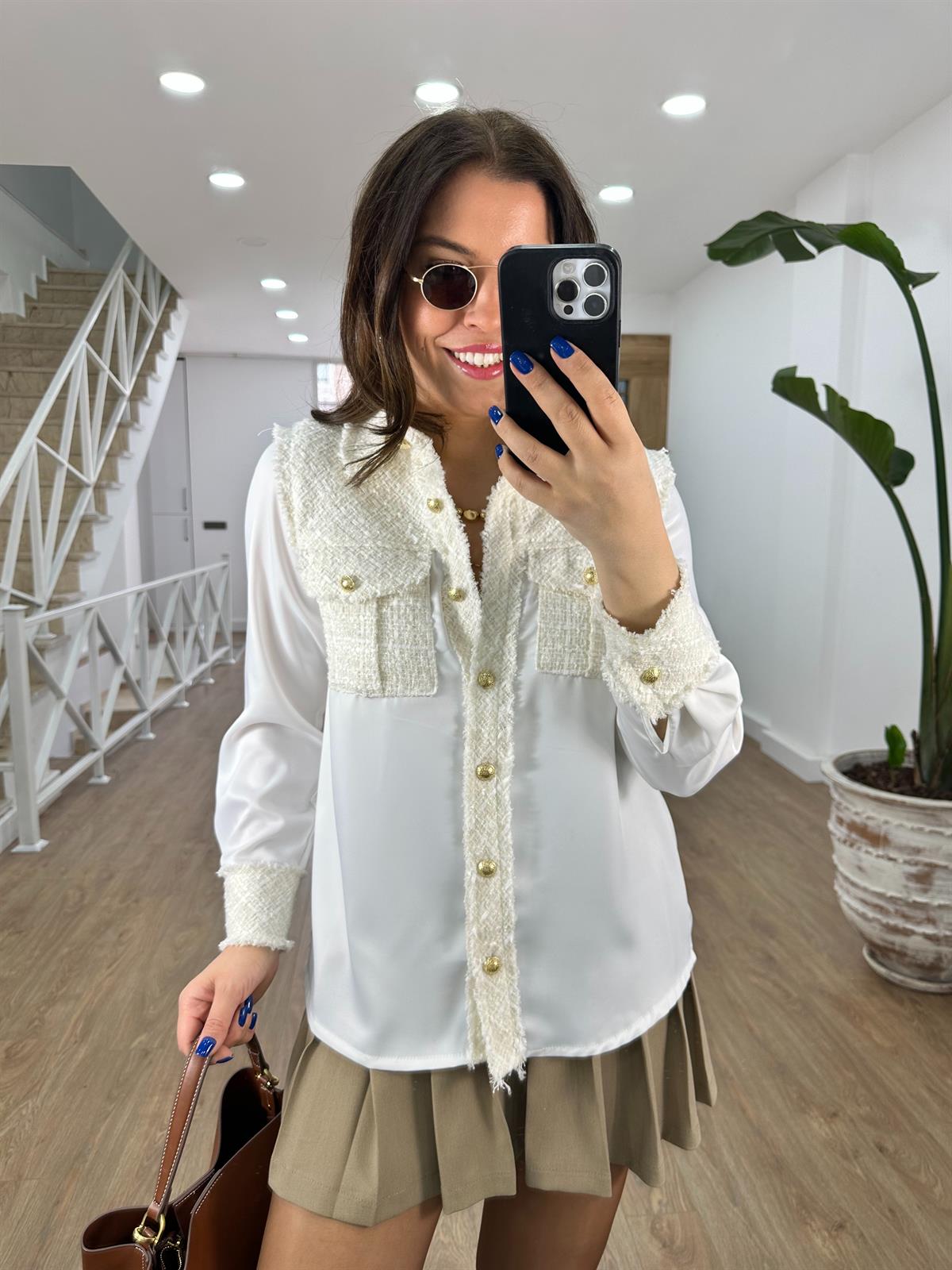 Tüvit Garnili Saten Gömlek