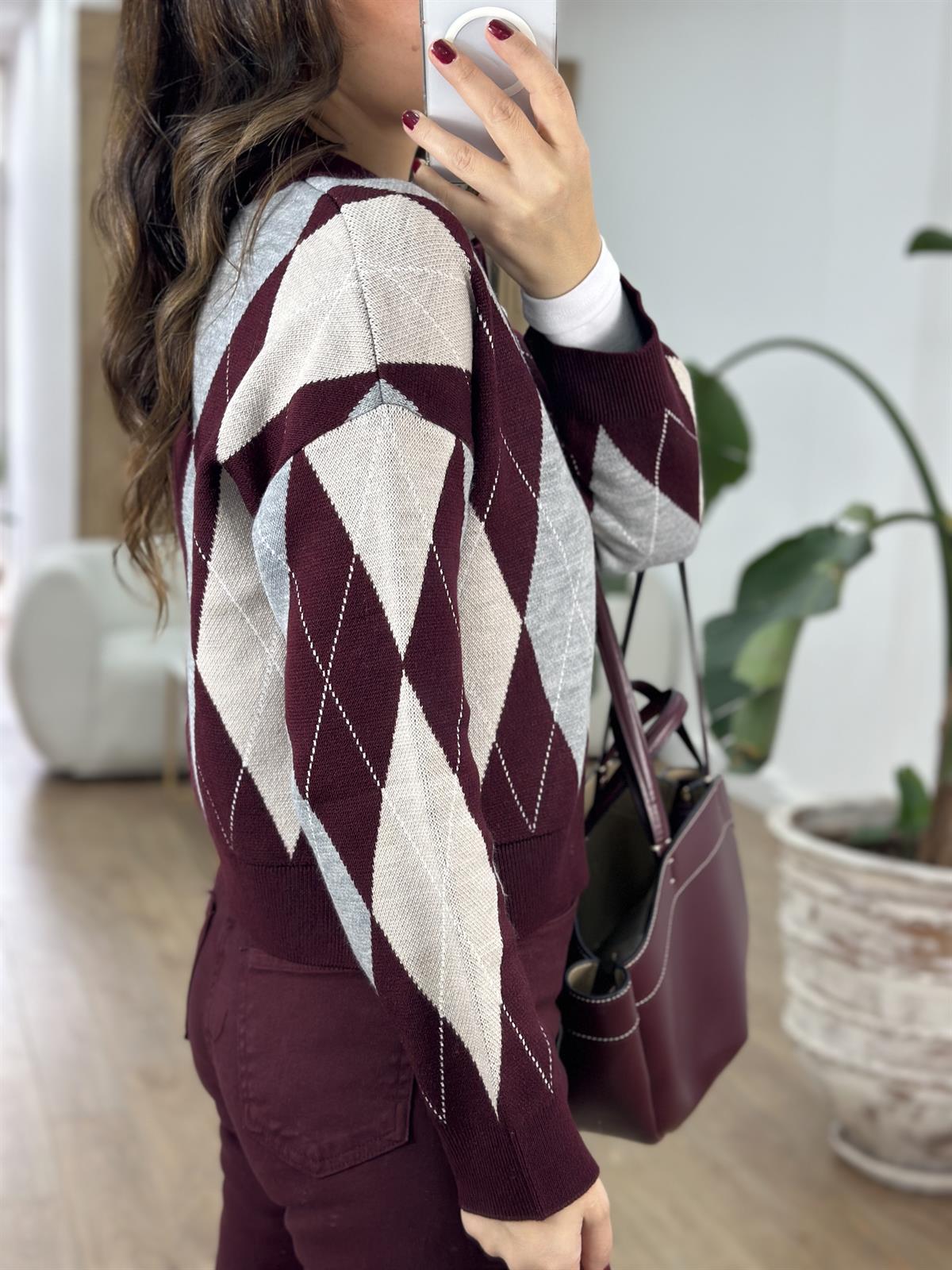 Üç Düğmeli Baklava Desen Kazak - Bordo