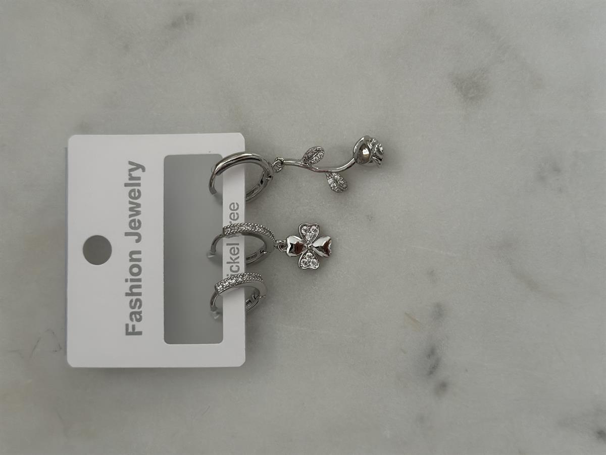 Üçlü Zirkon Gül Tasarım Küpe Silver