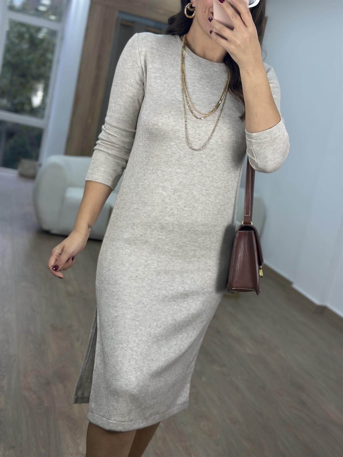 Uzun Kollu Yumuşacık Triko Elbise-Bej