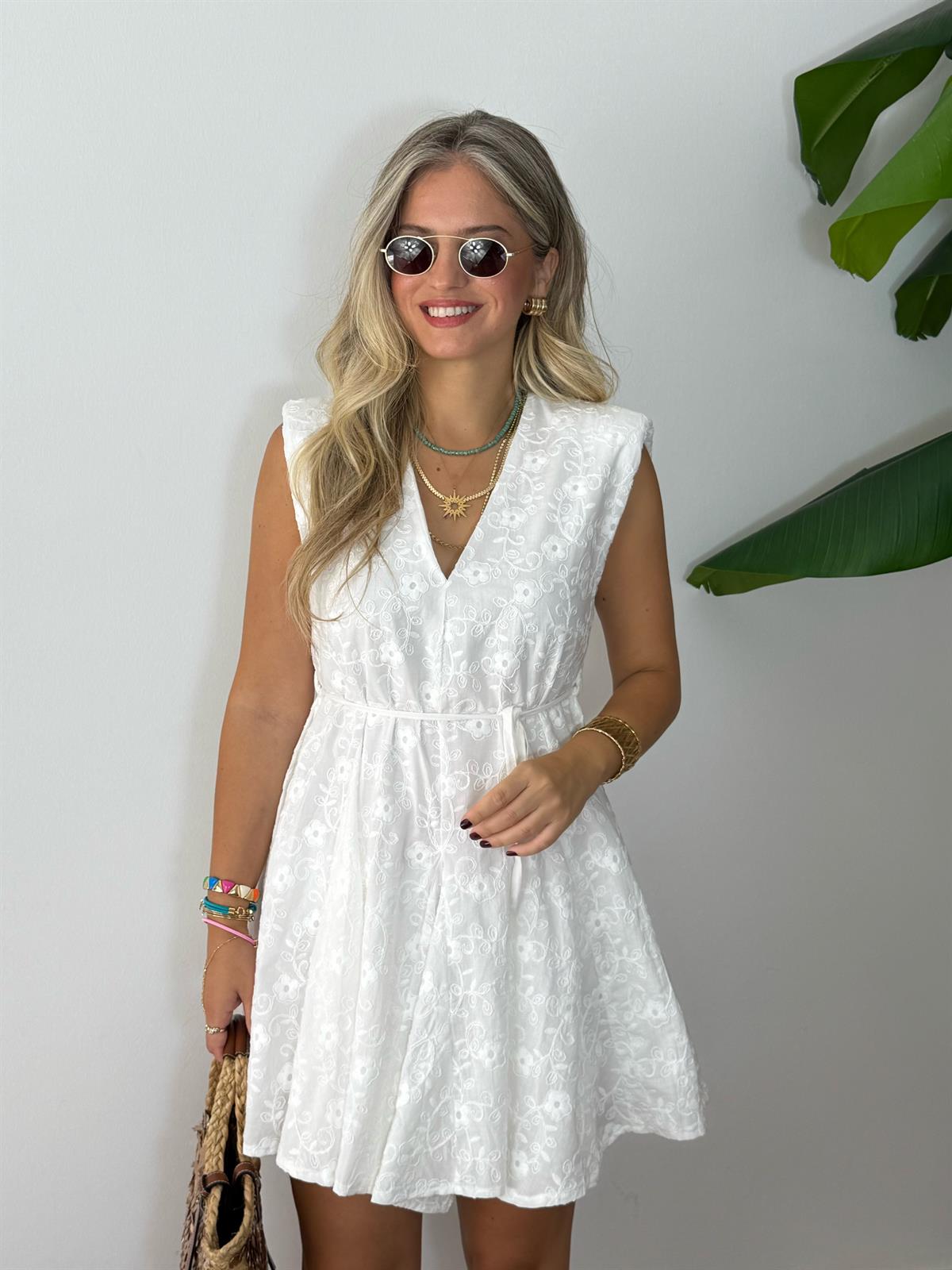 V Yaka Fistolu Kloş Mini Elbise 