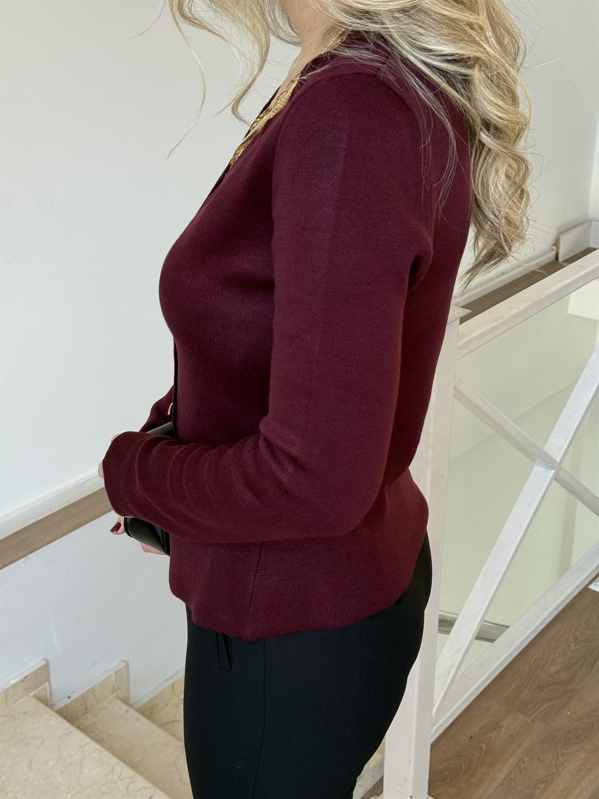 V Yaka Gold Düğmeli Hırka - Bordo