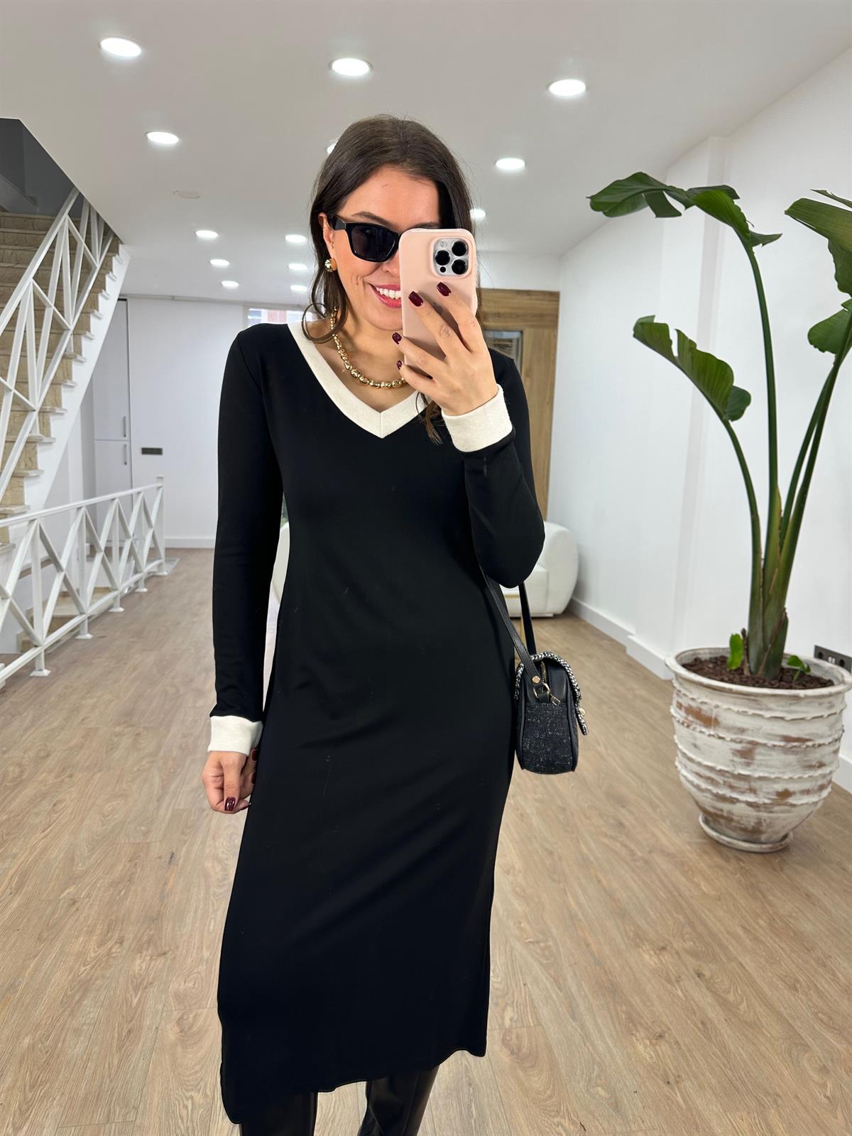 V Yaka Likralı Çelik Örme Elbise