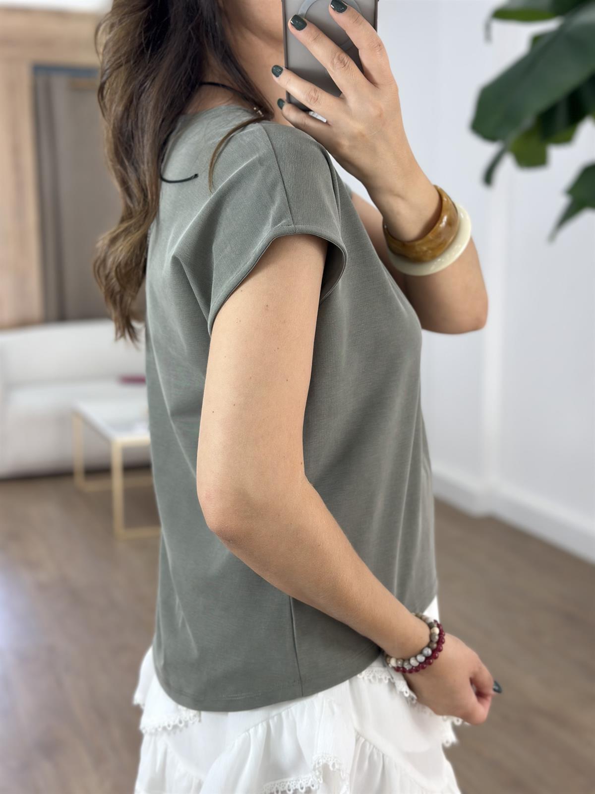 V Yaka Modal Basic Tshirt - Haki