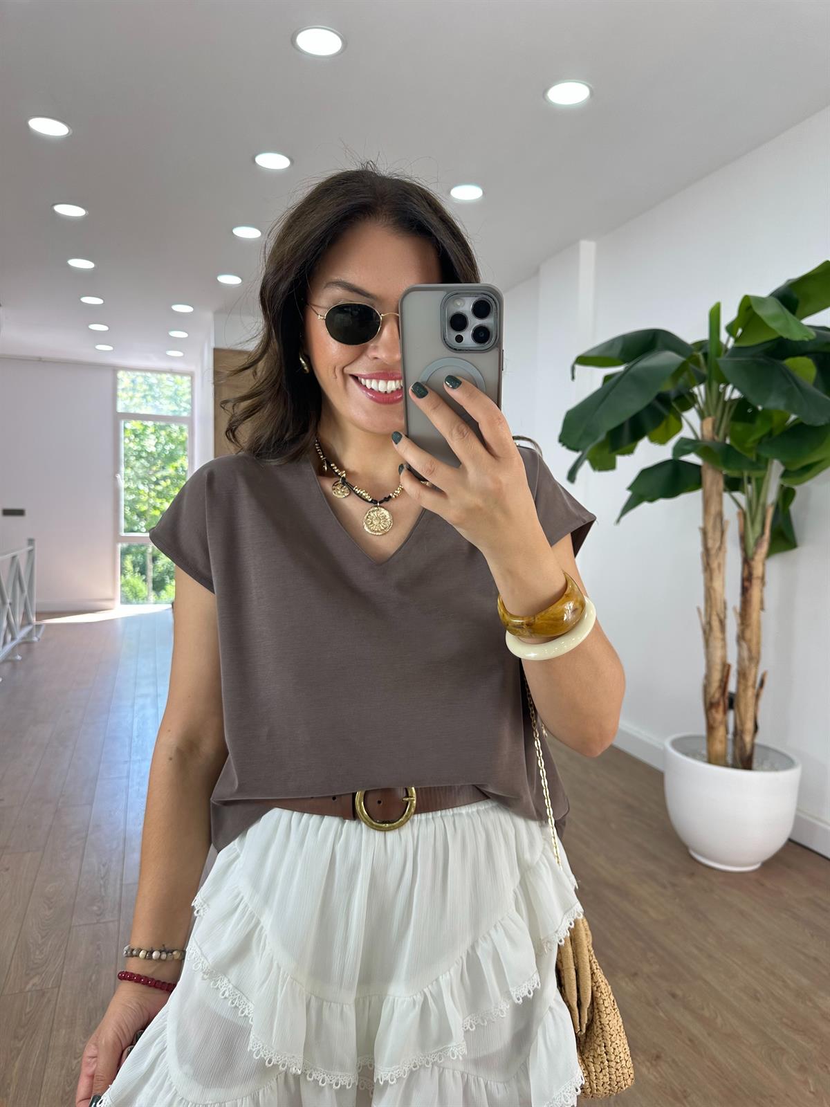 V Yaka Modal Basic Tshirt - Kahverengi