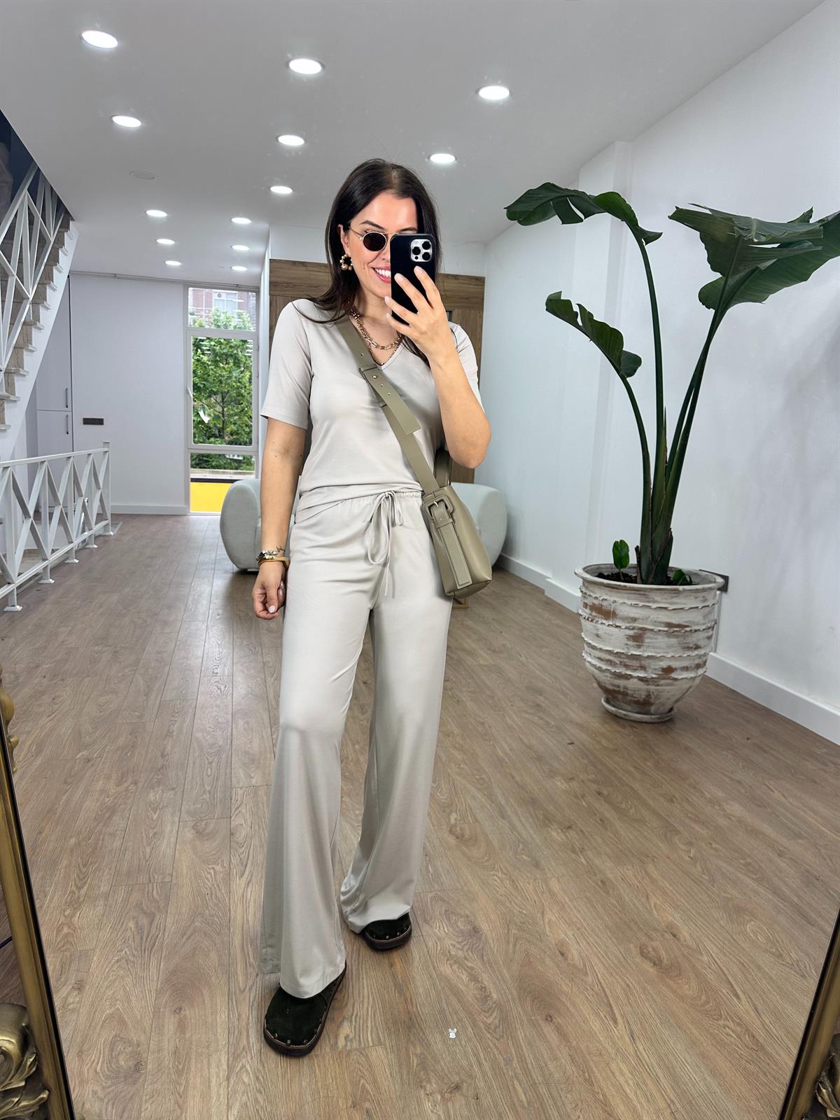 V Yaka Modal Takım-Vizon