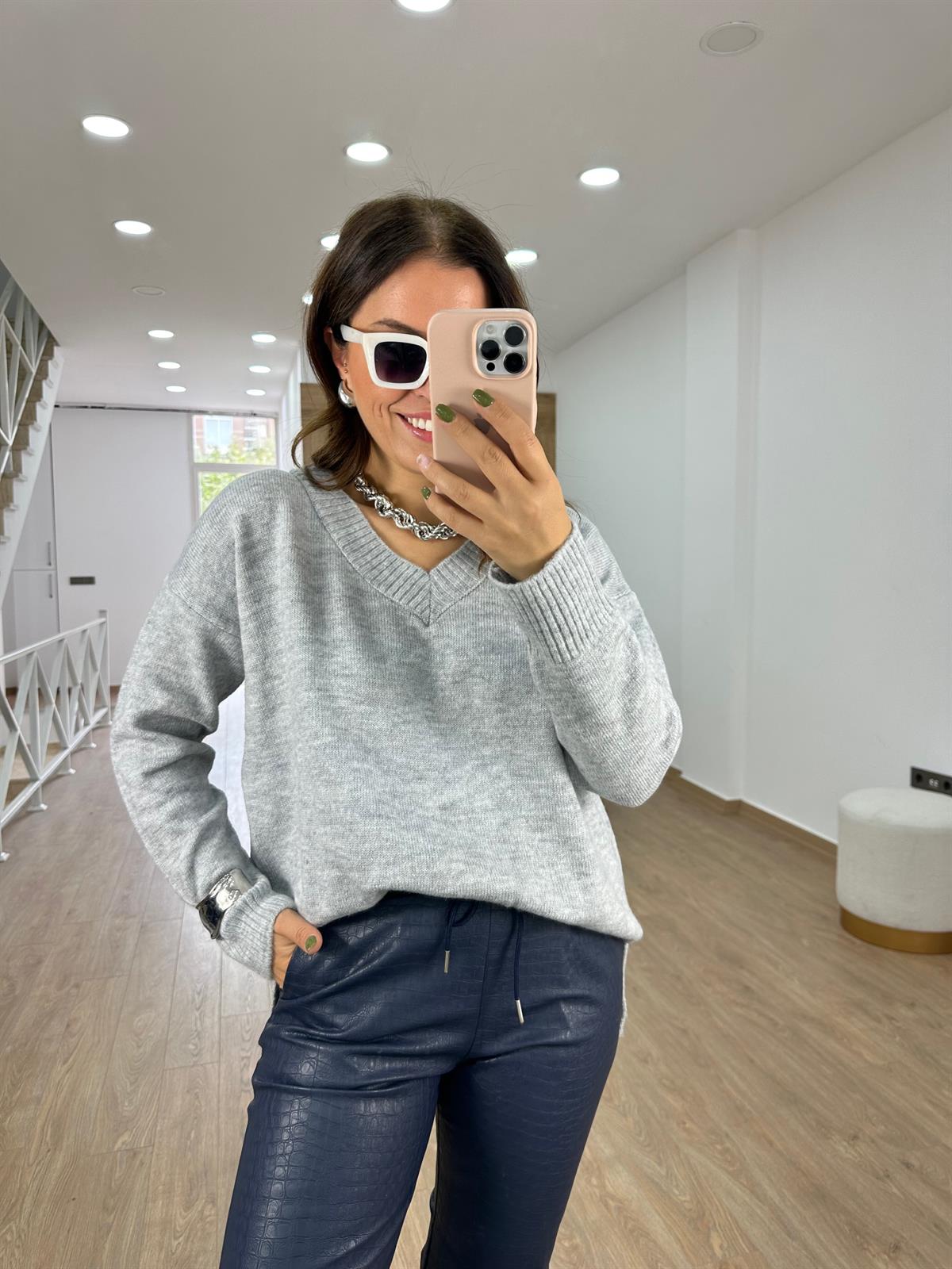 V Yaka Yandan Yırtmaçlı Basic Kazak-Gri