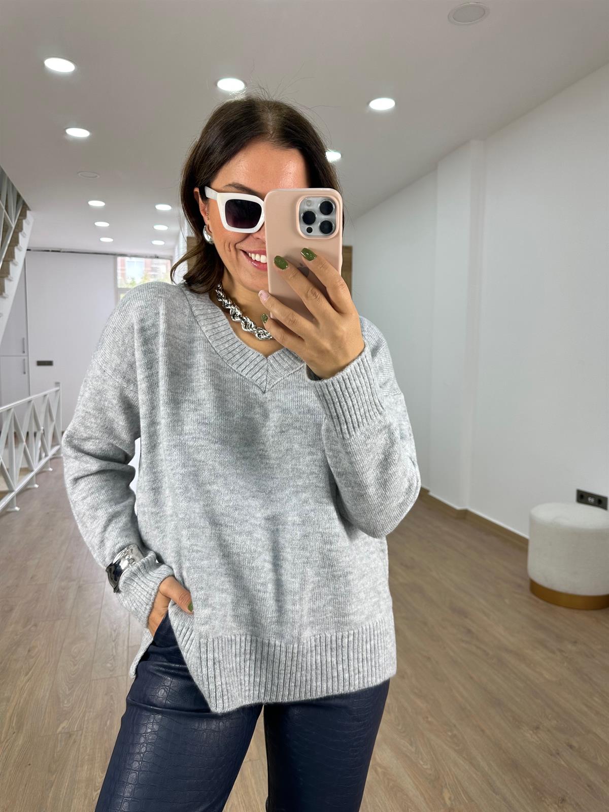 V Yaka Yandan Yırtmaçlı Basic Kazak-Gri