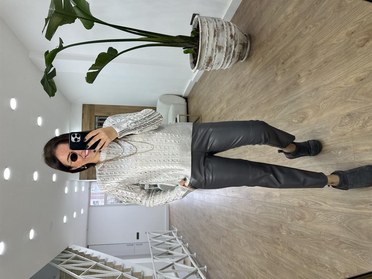 Varaklı Saç Örgülü Kazak-Gümüş