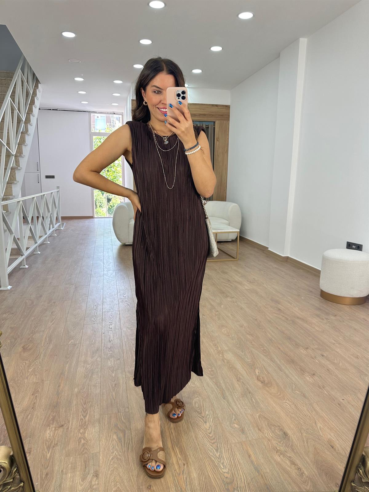 Vatkalı Piliseli Uzun Elbise