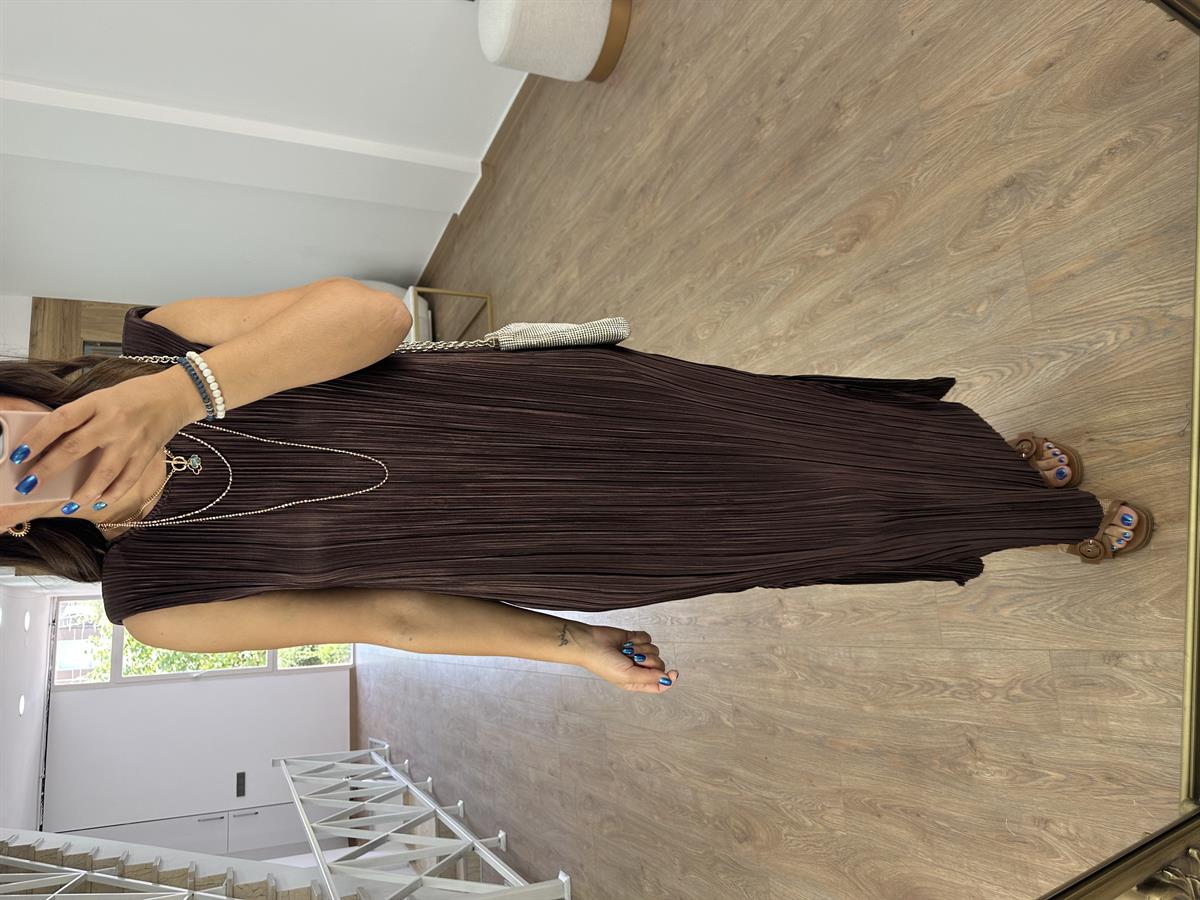 Vatkalı Piliseli Uzun Elbise