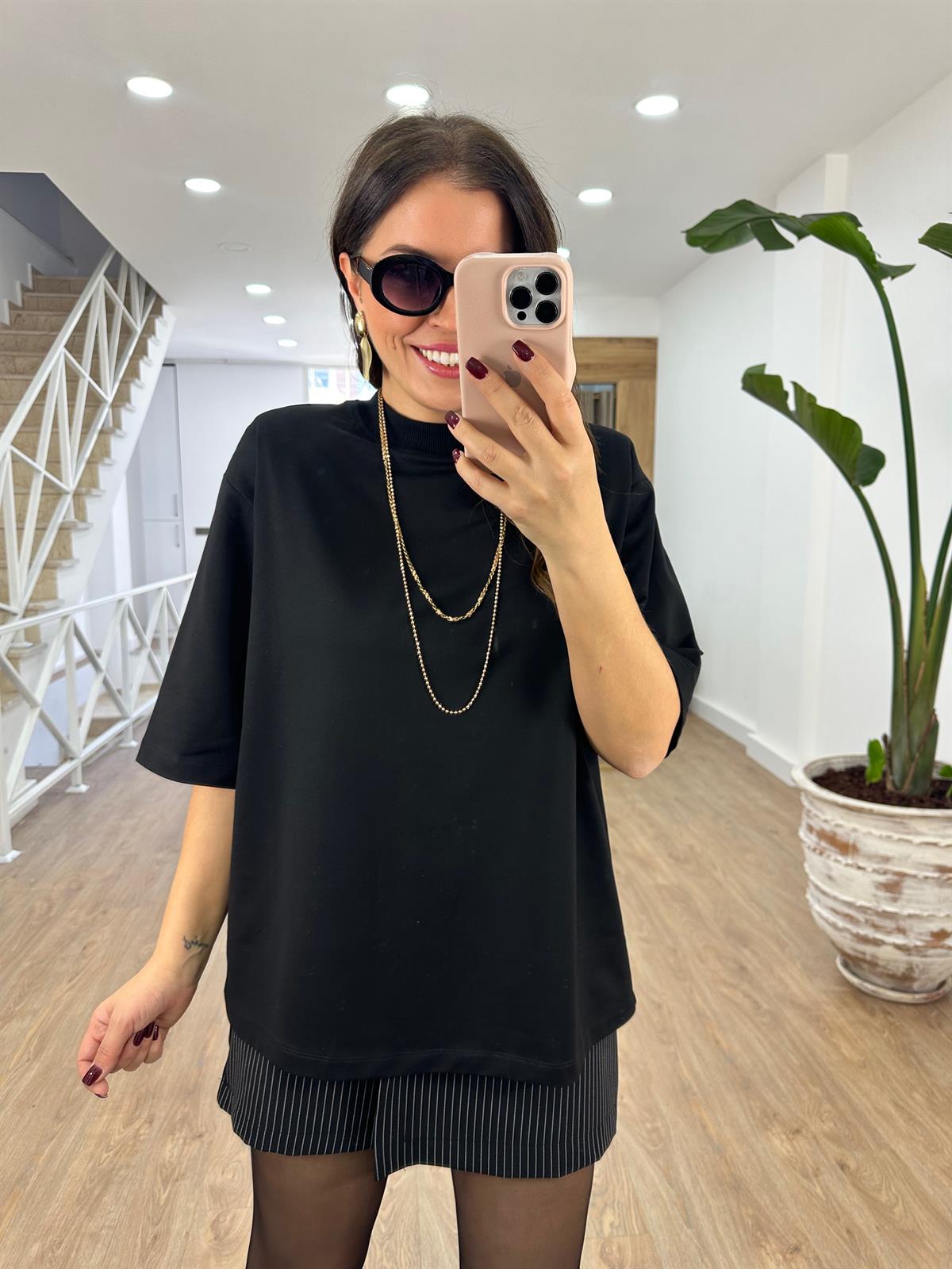 Vatkalı Tok Dokuda Oversize Bluz-Siyah