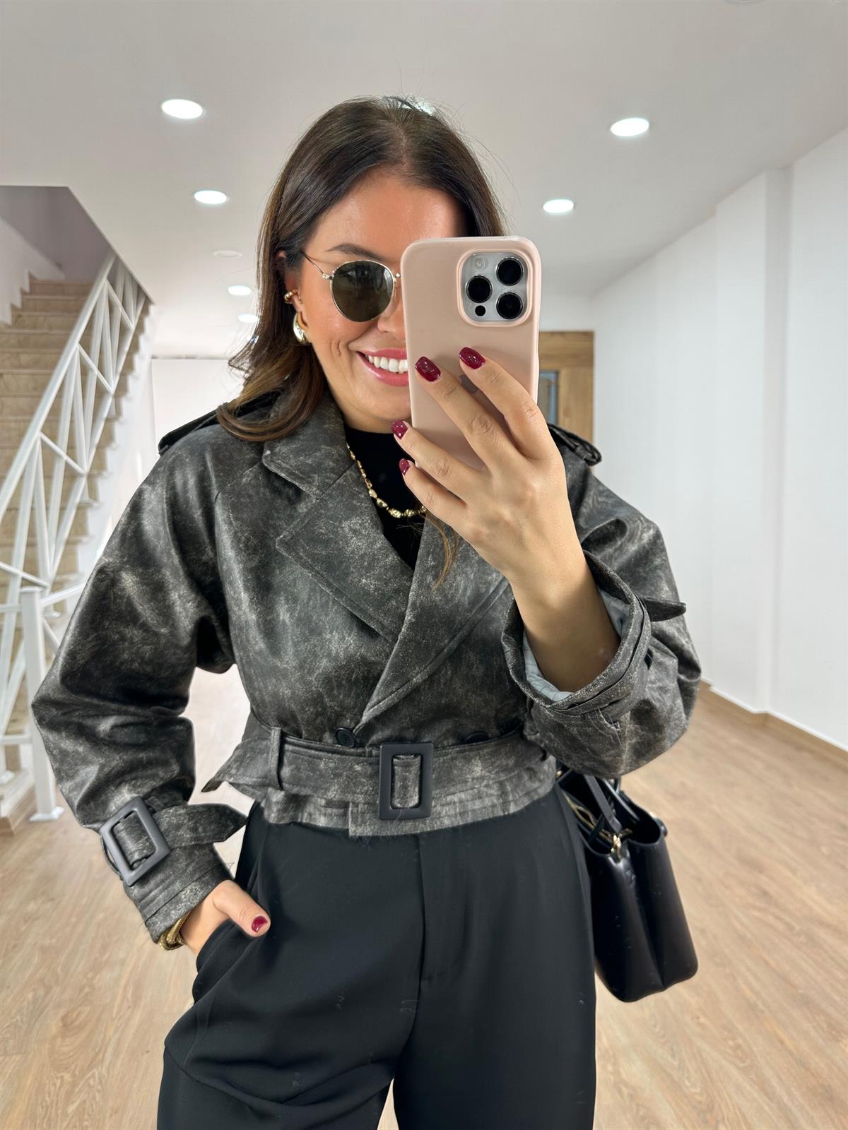 Vizon Yıkamalı Kemerli Deri Ceket