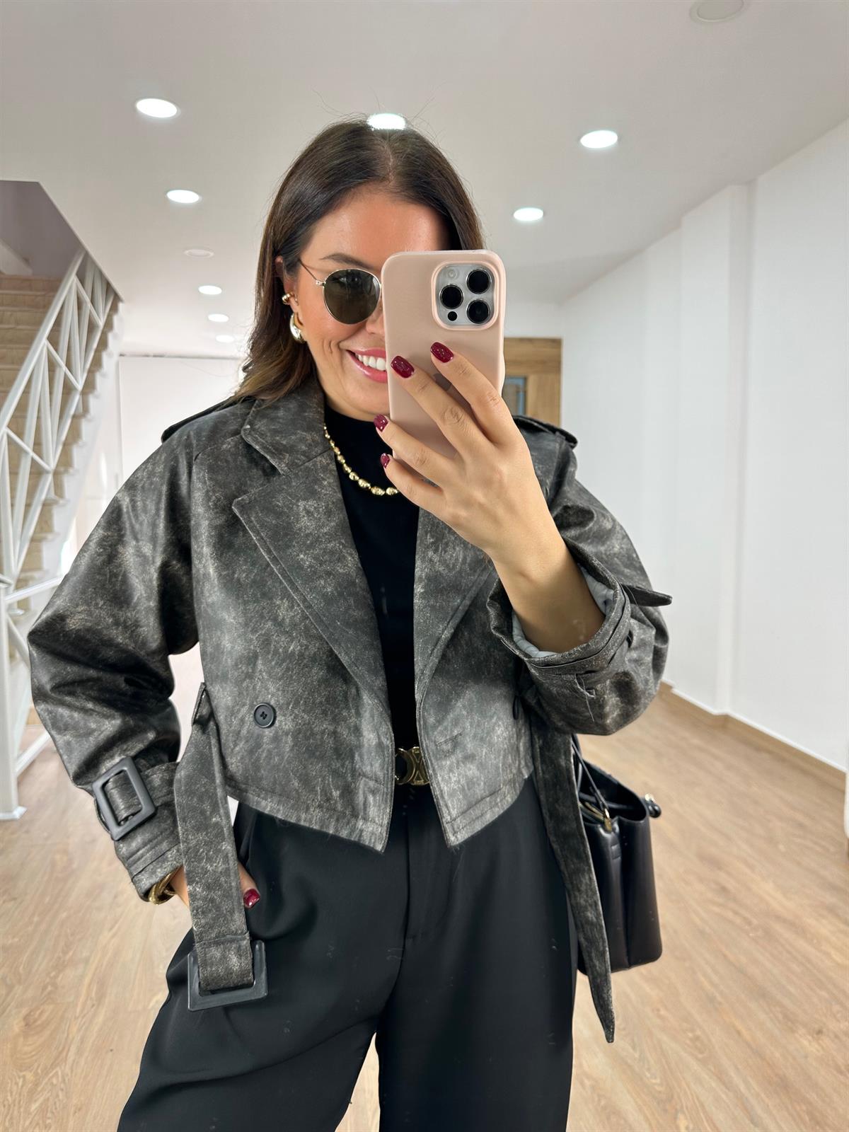 Vizon Yıkamalı Kemerli Deri Ceket