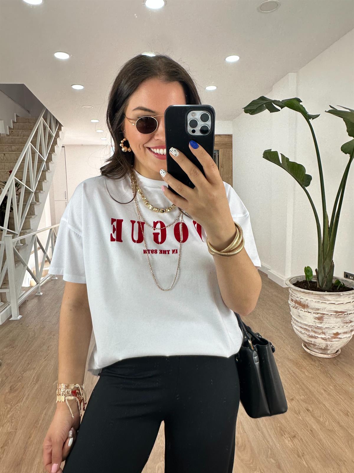 Vogue Baskılı Tişört