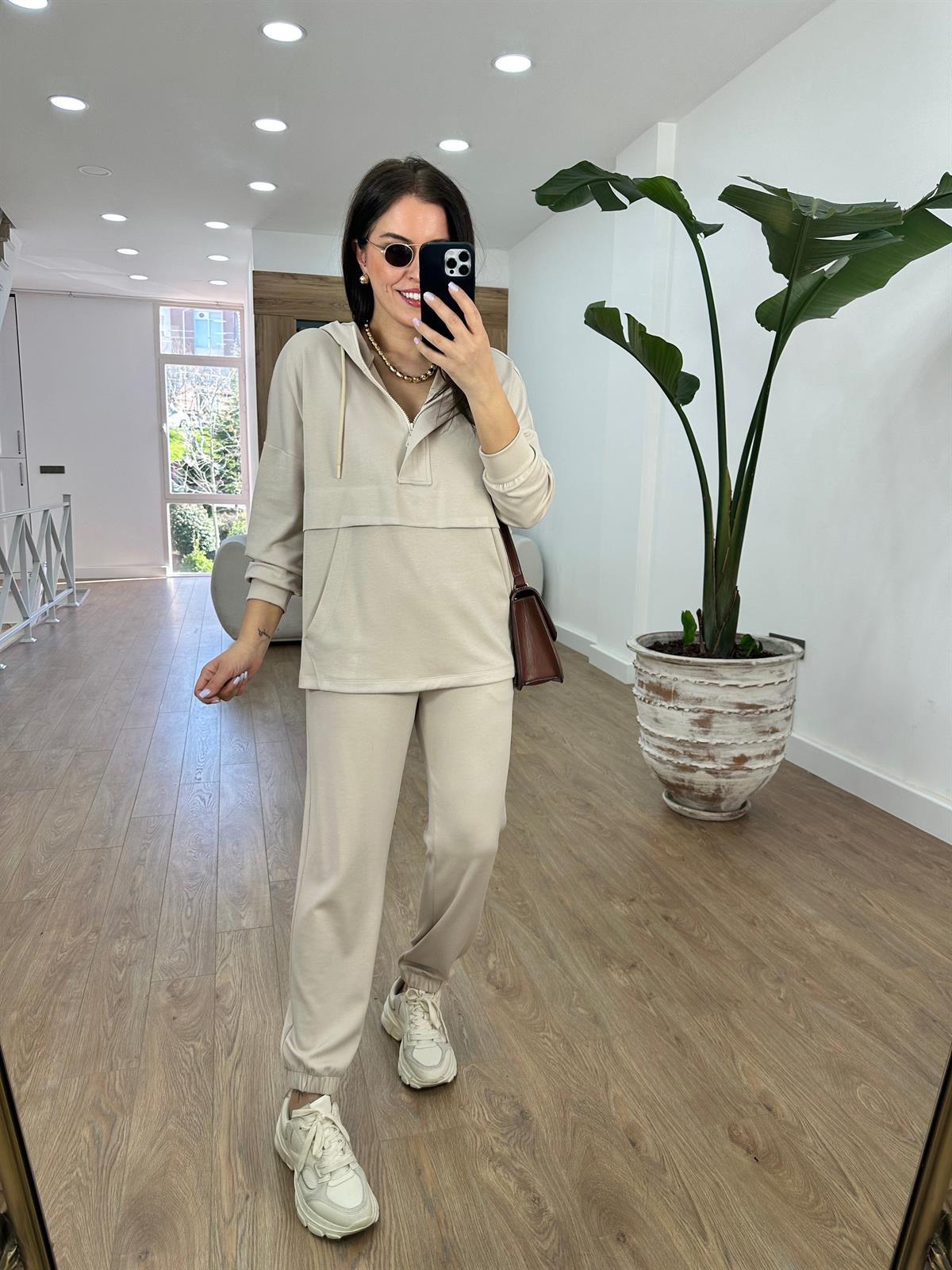 Yakası Fermuarlı Kapüşonlu Modal Takım-Taş