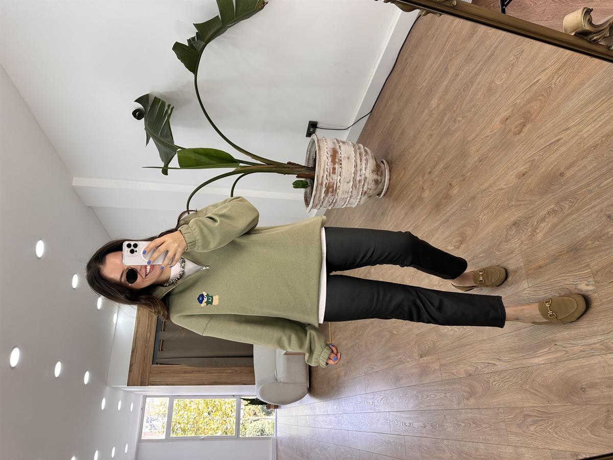 Yakası Fermuarlı Teddy Nakışlı Sweatshirt - Yeşil