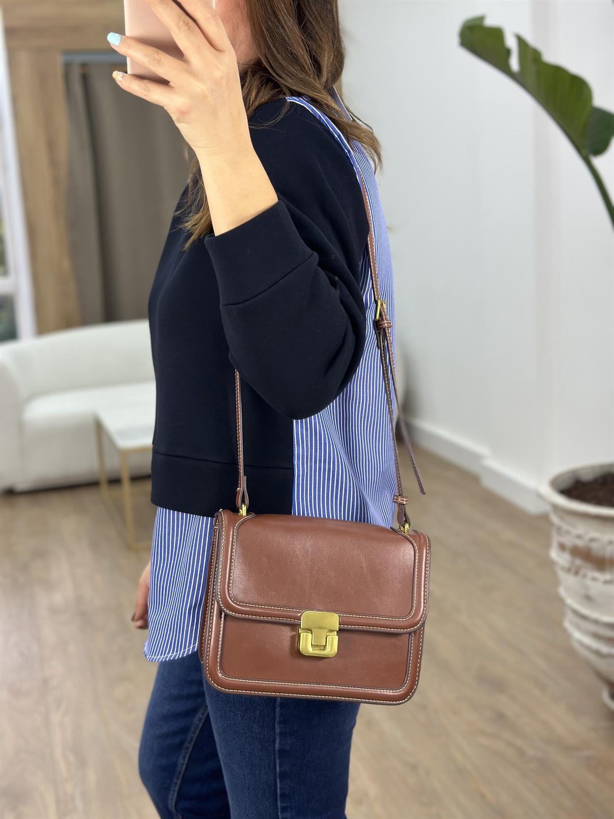 Yakası Gold Düğmeli Gömlek Sweatshirt