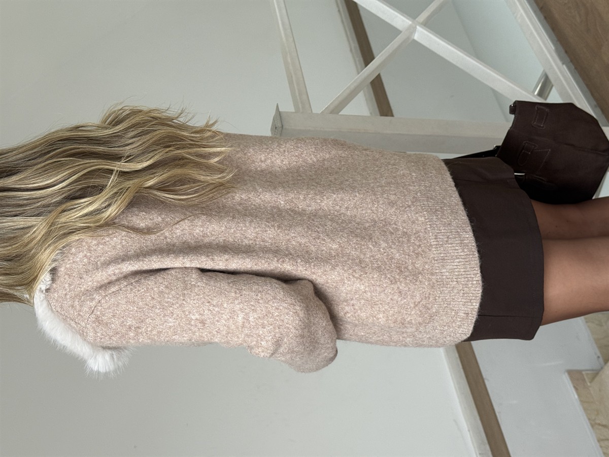 Yakası Kürklü Triko Hırka - Bej 