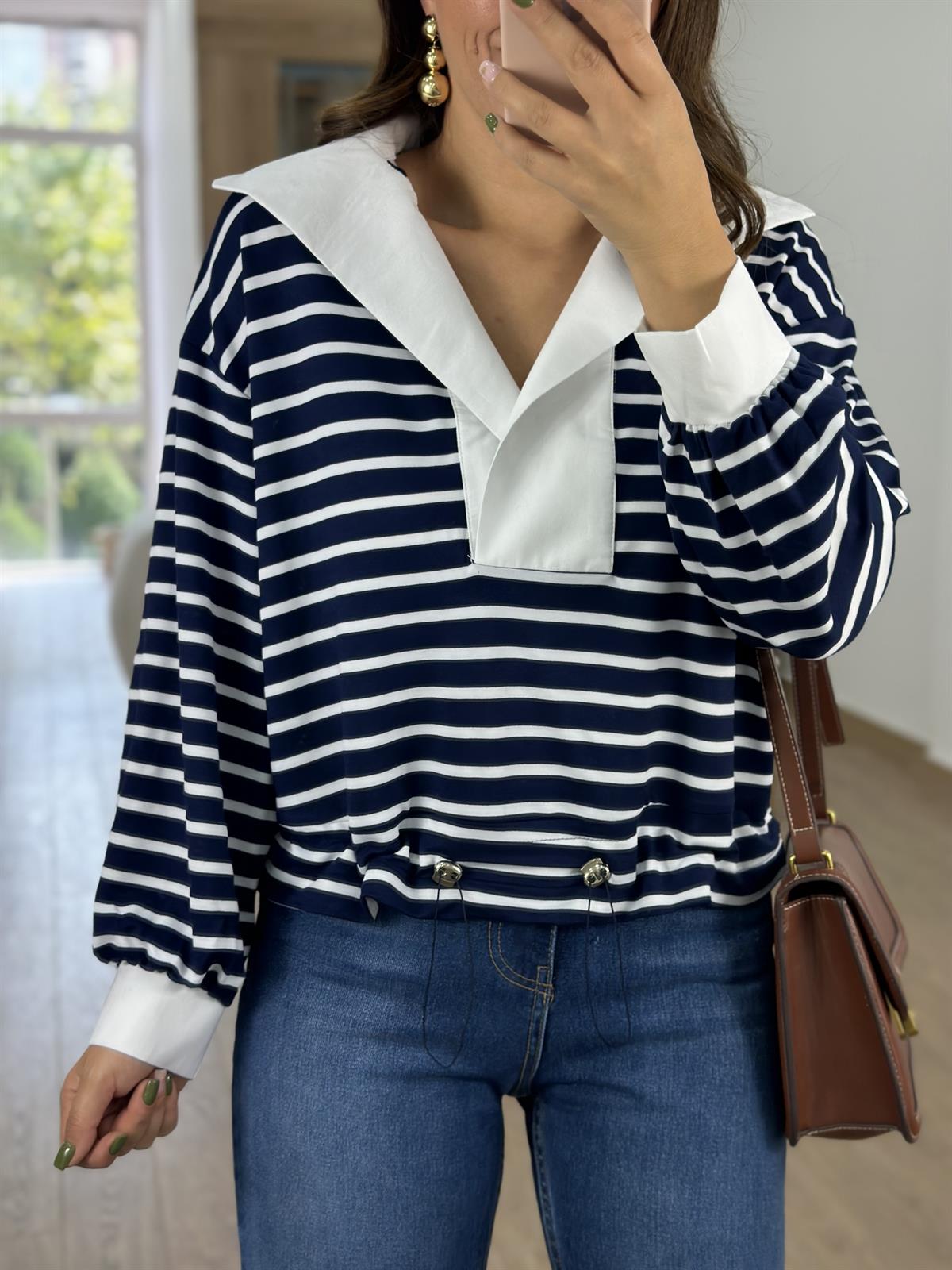 Yakası Poplin Detaylı Çizgili Sweat