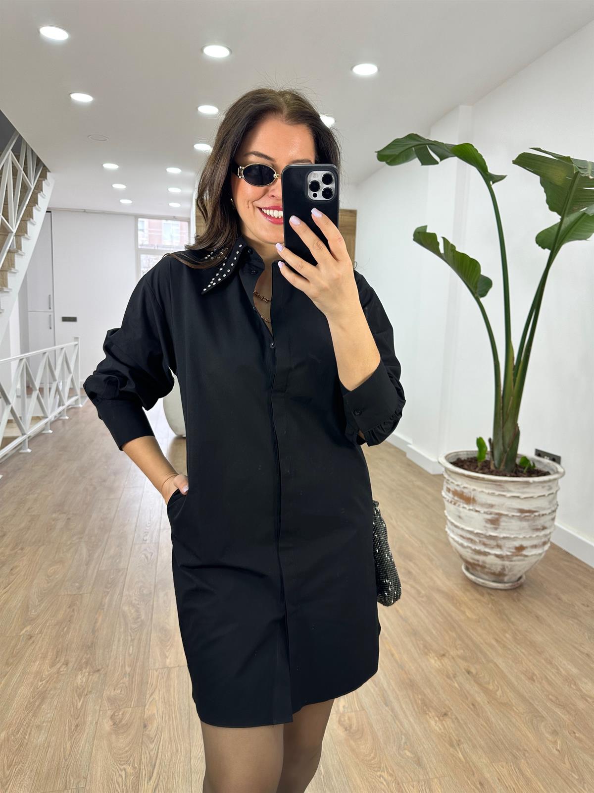 Yakası Taşlı Poplin Elbise