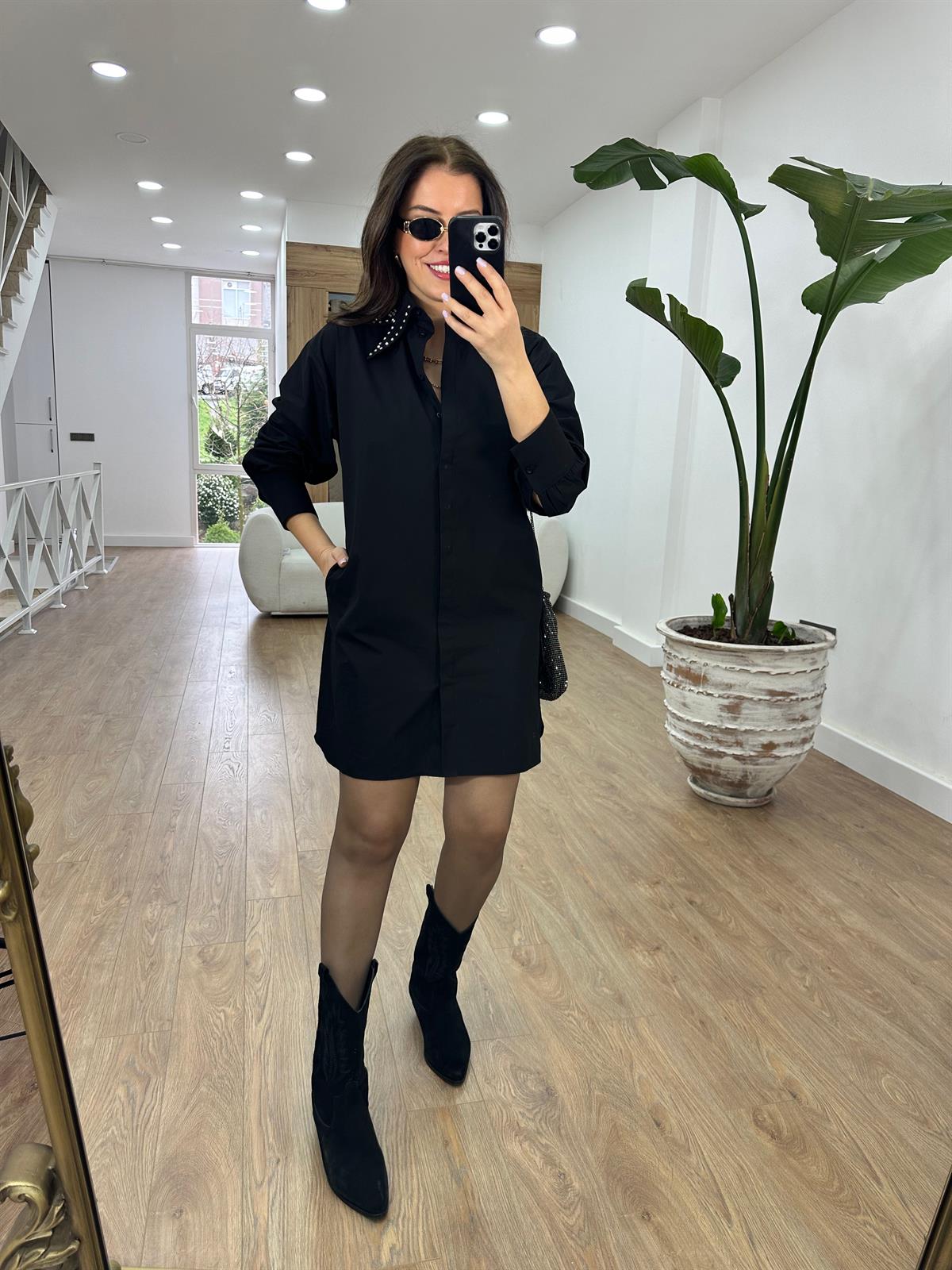 Yakası Taşlı Poplin Elbise