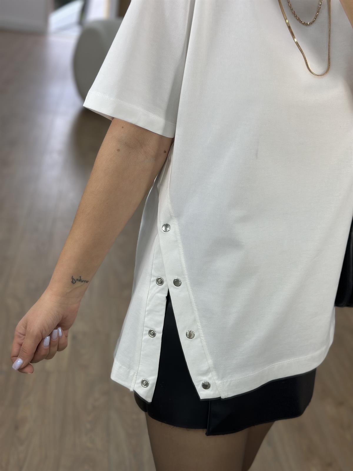 Yandan Çıtçıtlı Basic Salaş Tshirt-Beyaz