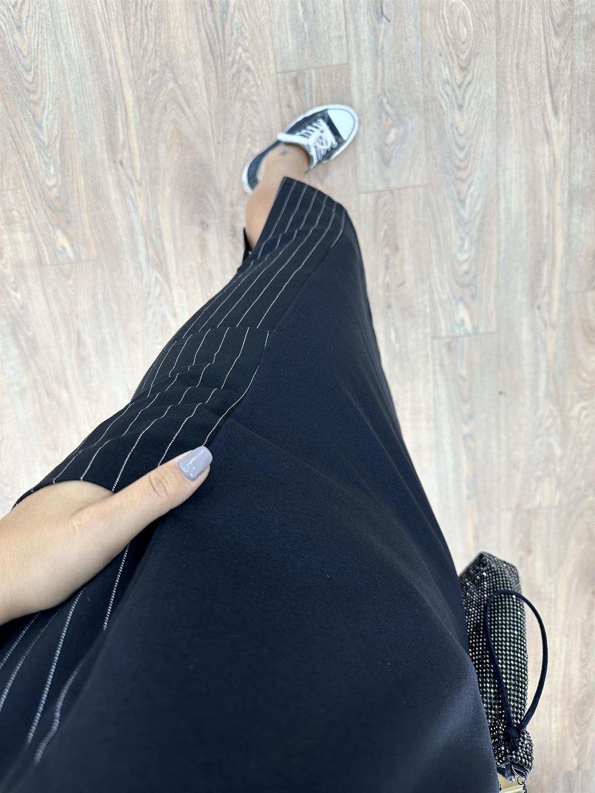 Yanı Cepli Çizgi Detaylı Sweat Elbise-Siyah