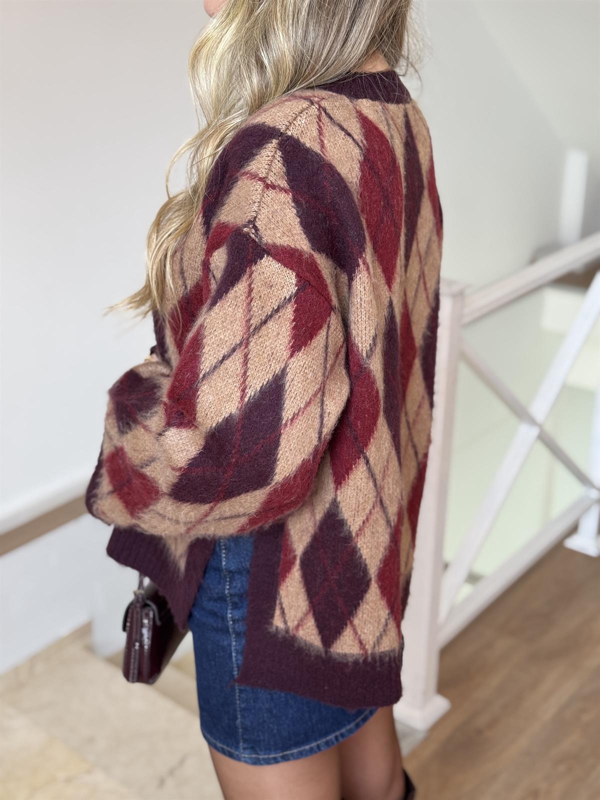 Yanı Yırtmaçlı Şardonlu Baklava Desen Kazak - Bordo