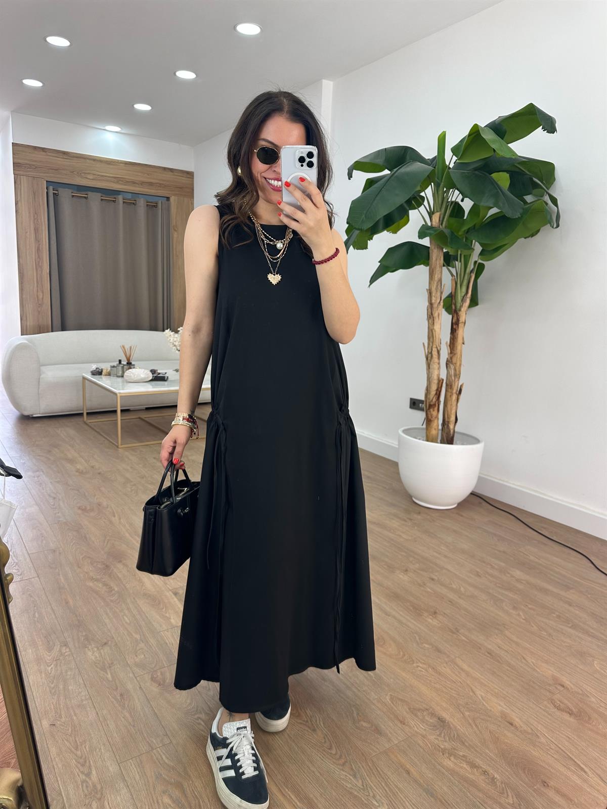 Yanları Bağcık Detaylı Maxi Elbise