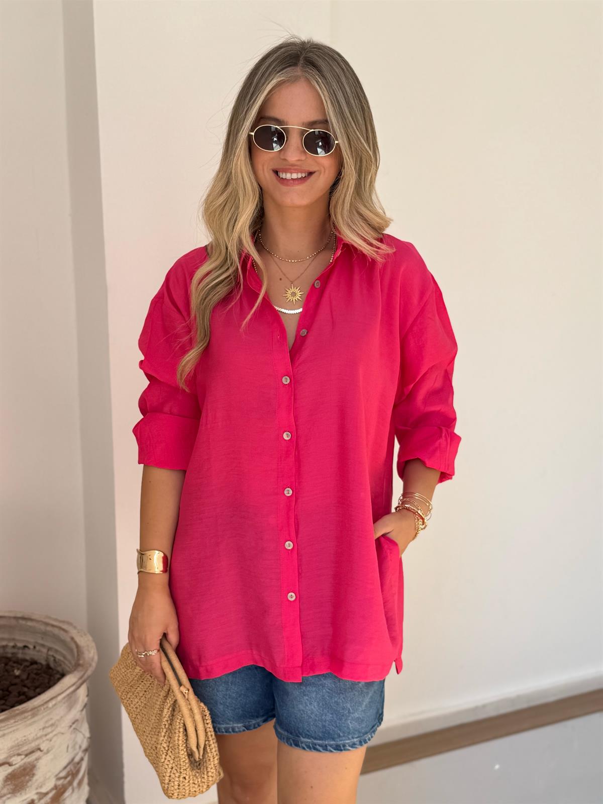 Yanları Yırtmaçlı Salaş Modal Gömlek - Fuşya