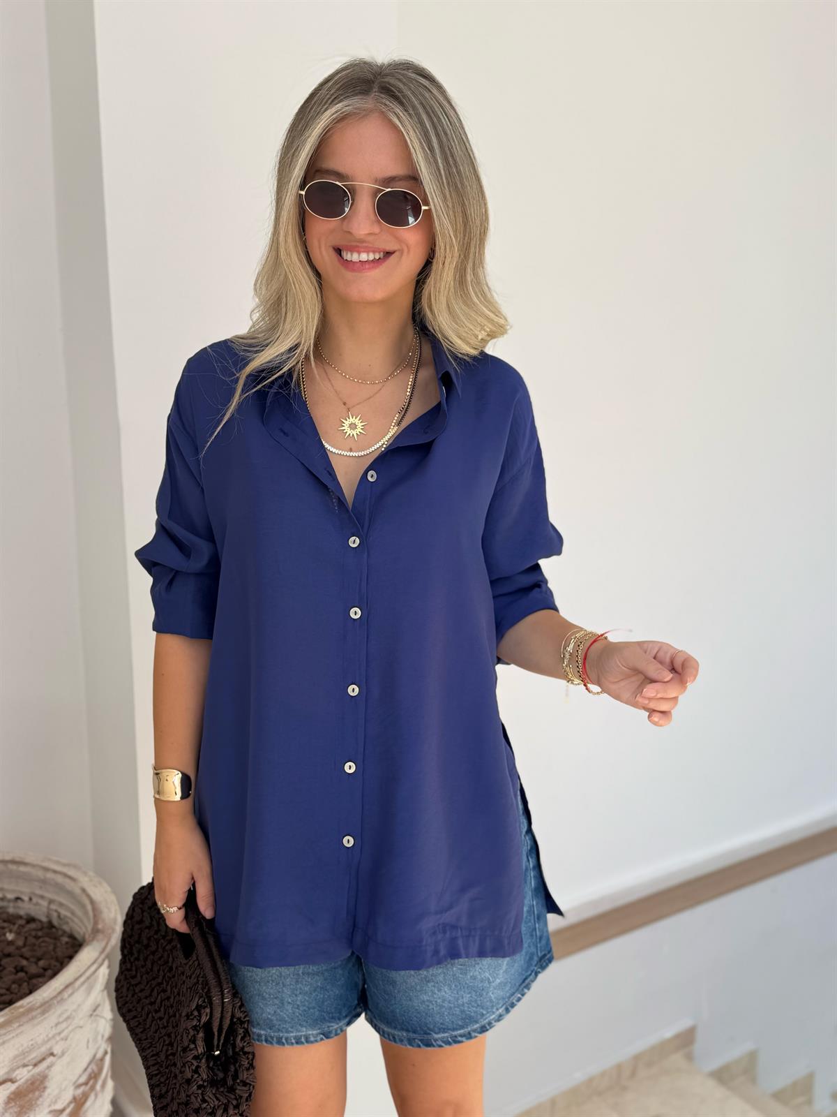 Yanları Yırtmaçlı Salaş Modal Gömlek - Lacivert